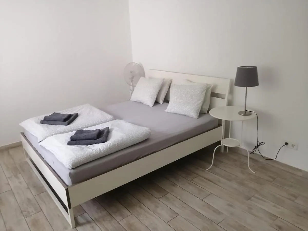 Excellent Apartment M&L Vienna